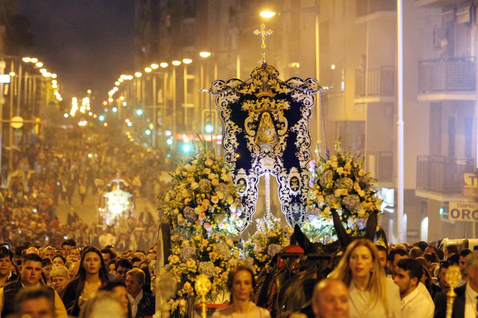 La procesión Magna Rociera en imágenes