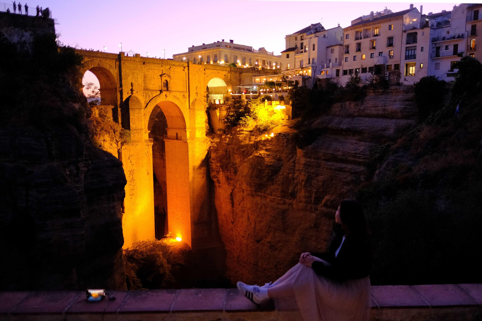 Ronda nocturna, en imágenes