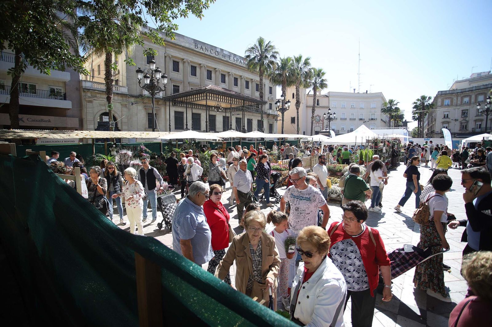 Imágenes del sábado 15 de abril en Huelva