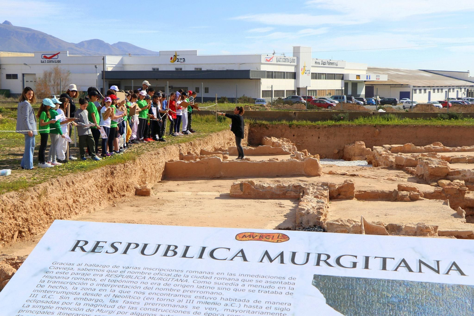Los escolares de El Ejido vuelven a adentrarse en el patrimonio de su municipio con el inicio del curso.