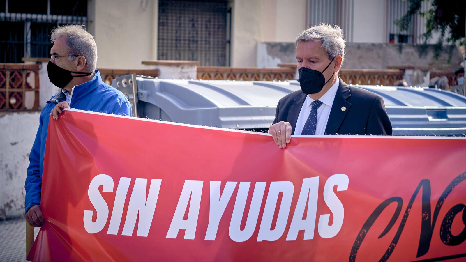 La Hostelería de Cádiz se moviliza en demanda de ayuda por los efectos de  la Covid-19