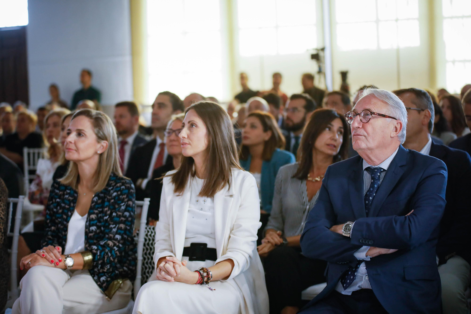 Imágenes del desayuno informativo