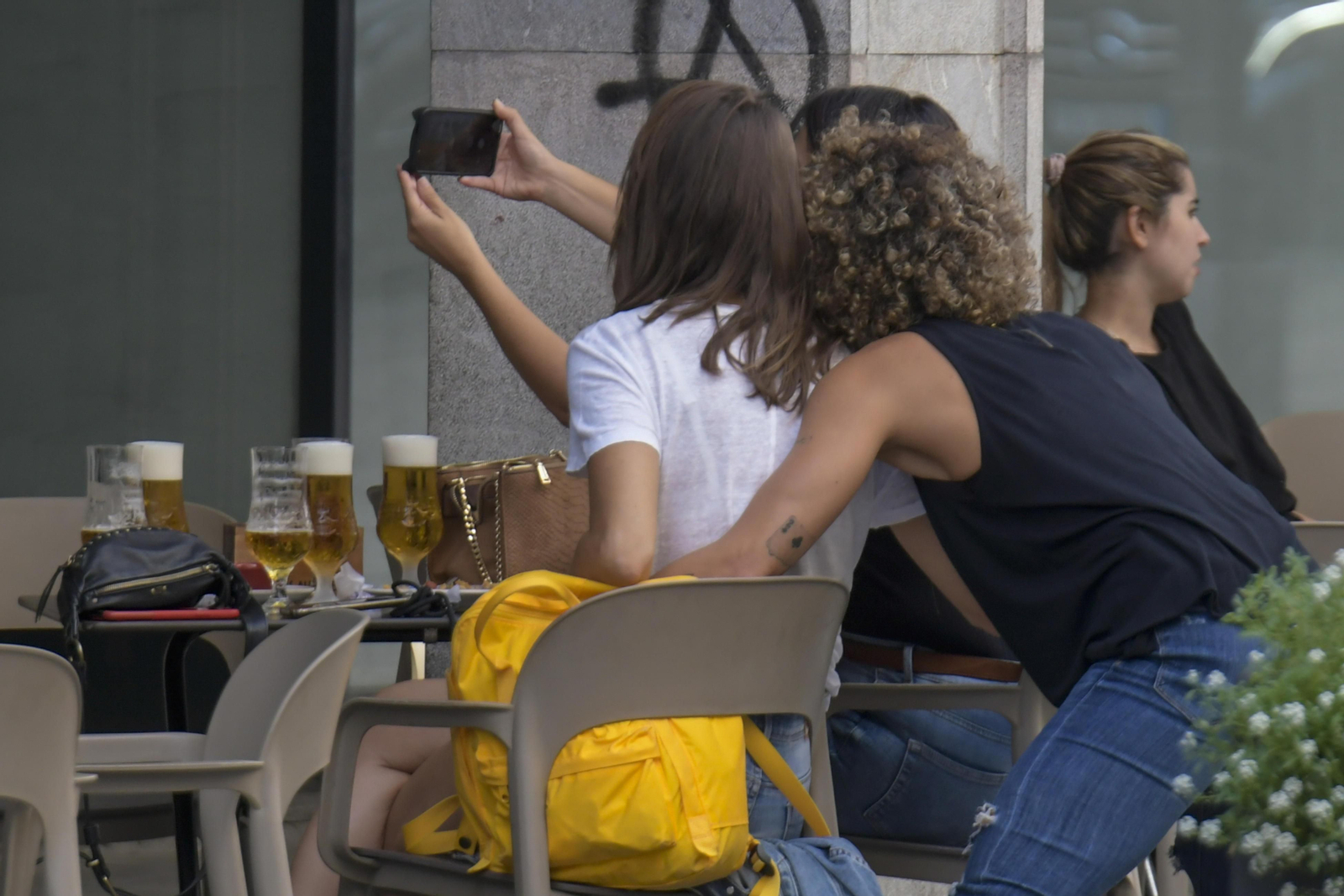 Granada registra la segunda cifra más baja de casos de coronavirus de todo el año