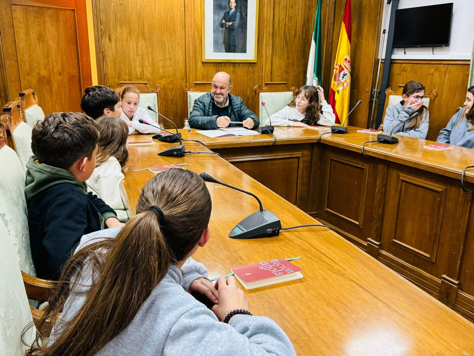 El Salón de Plenos del Ayuntamiento acoge un 'Pleno Juvenil'