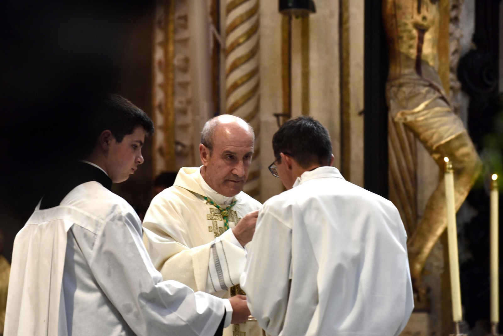 La toma de posesión del nuevo obispo de Córdoba, Jesús Fernández, en imágenes