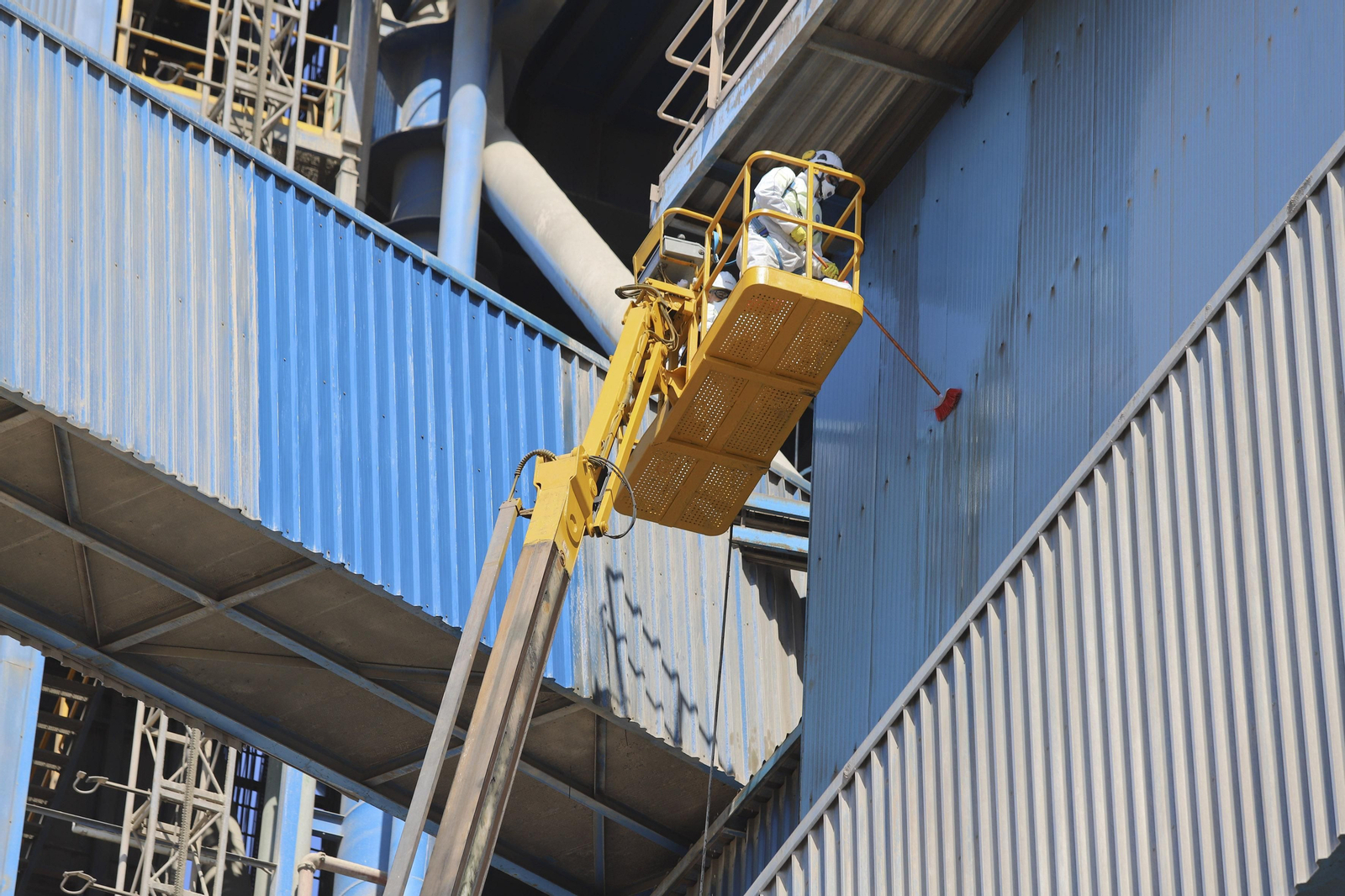 Las fotos de la fábrica de cemento de Málaga