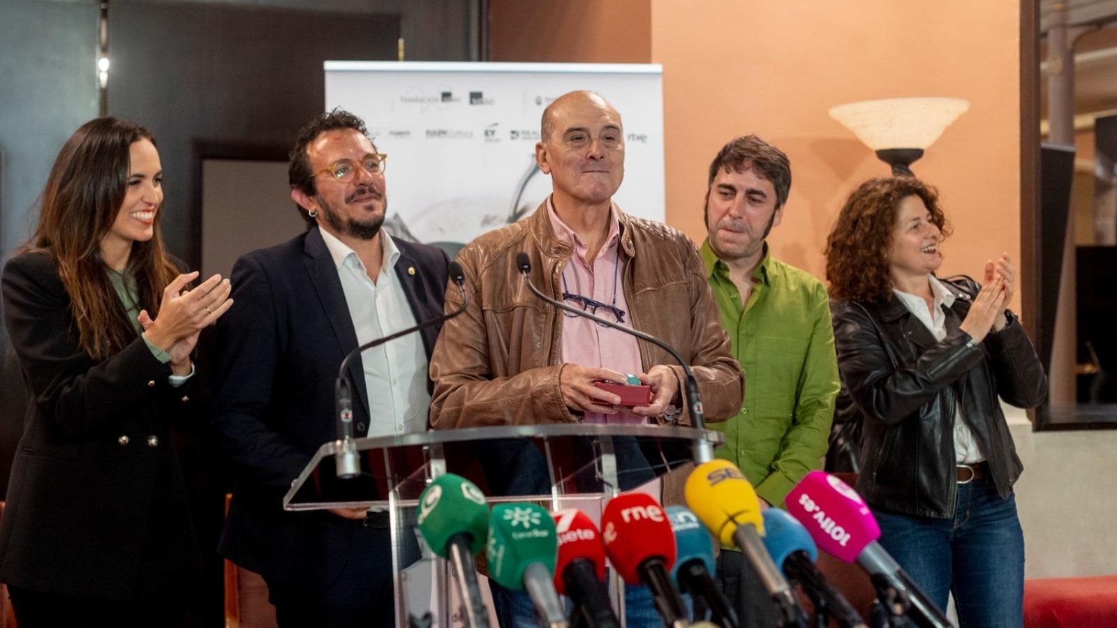Lola Cazalilla, José María González, Pepe Bablé, José Troncoso y Ana López Segovia.