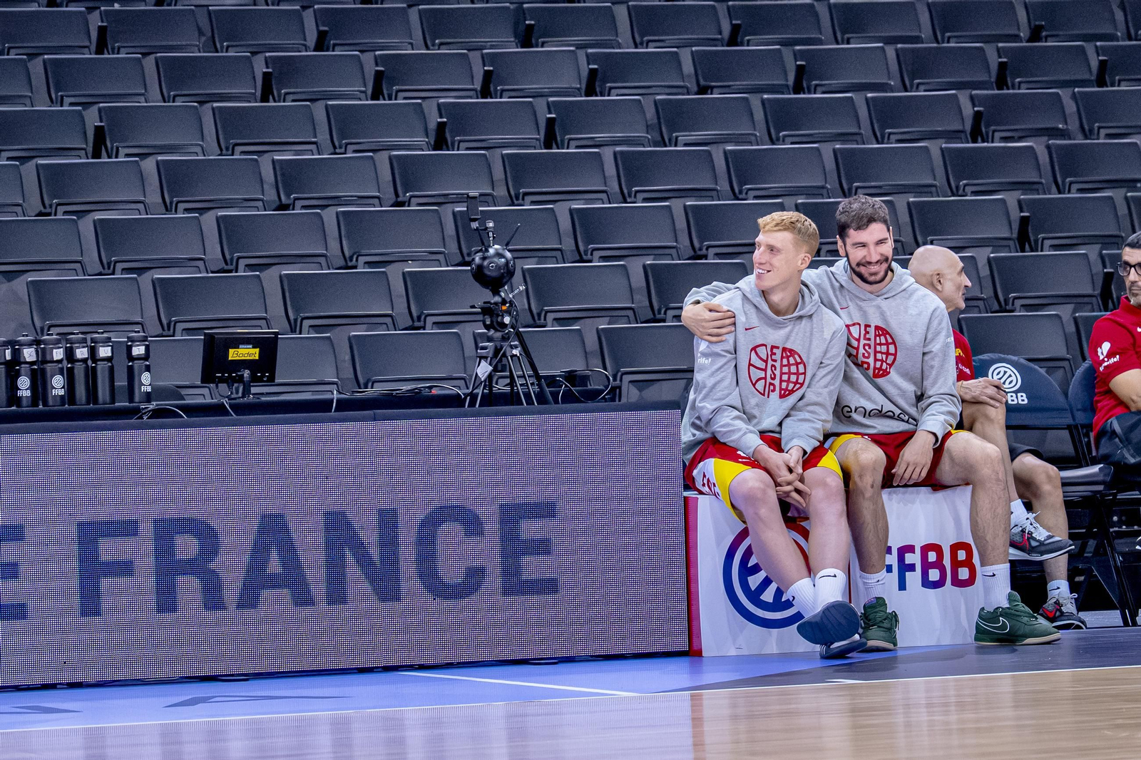 Alberto y Brizuela, en la concentración.