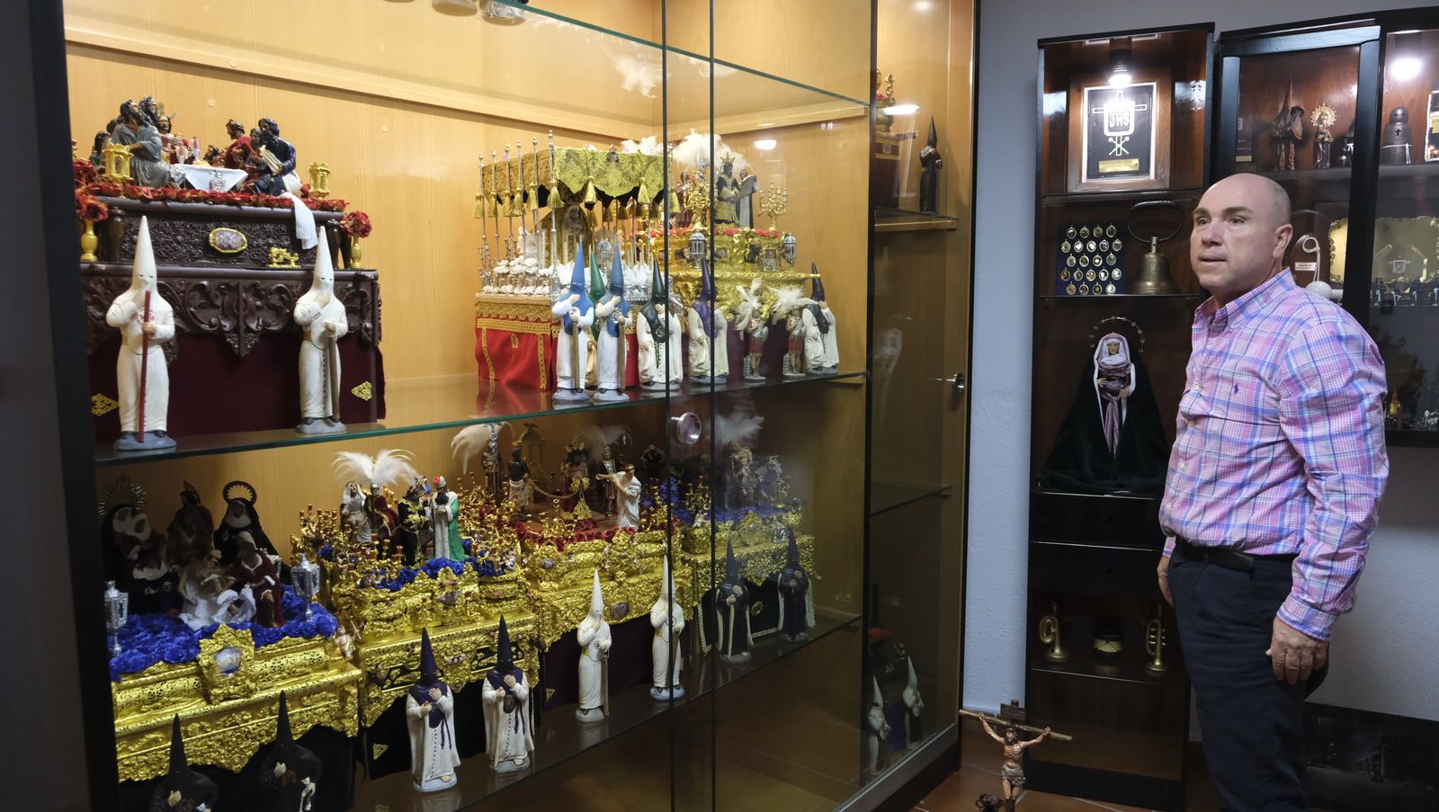 Fotogalería de la colección en miniatura de la Semana Santa de Almería.