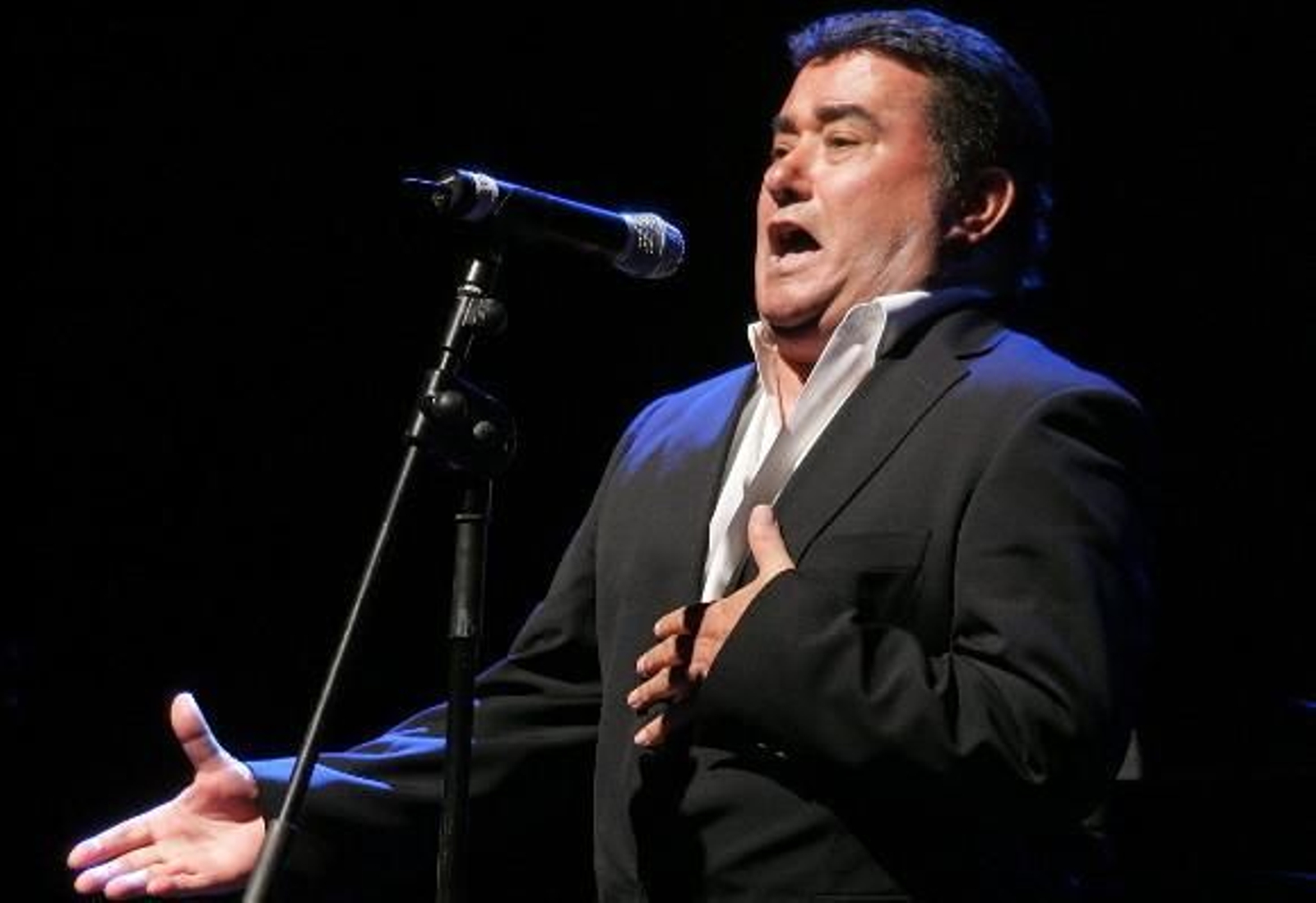 Adiós a otra voz de trueno