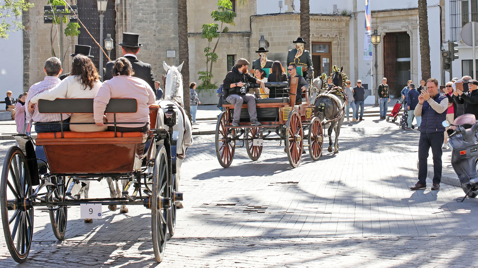 'Los carruajes de la integración' con jóvenes de Cedown y Aspanido por Jerez