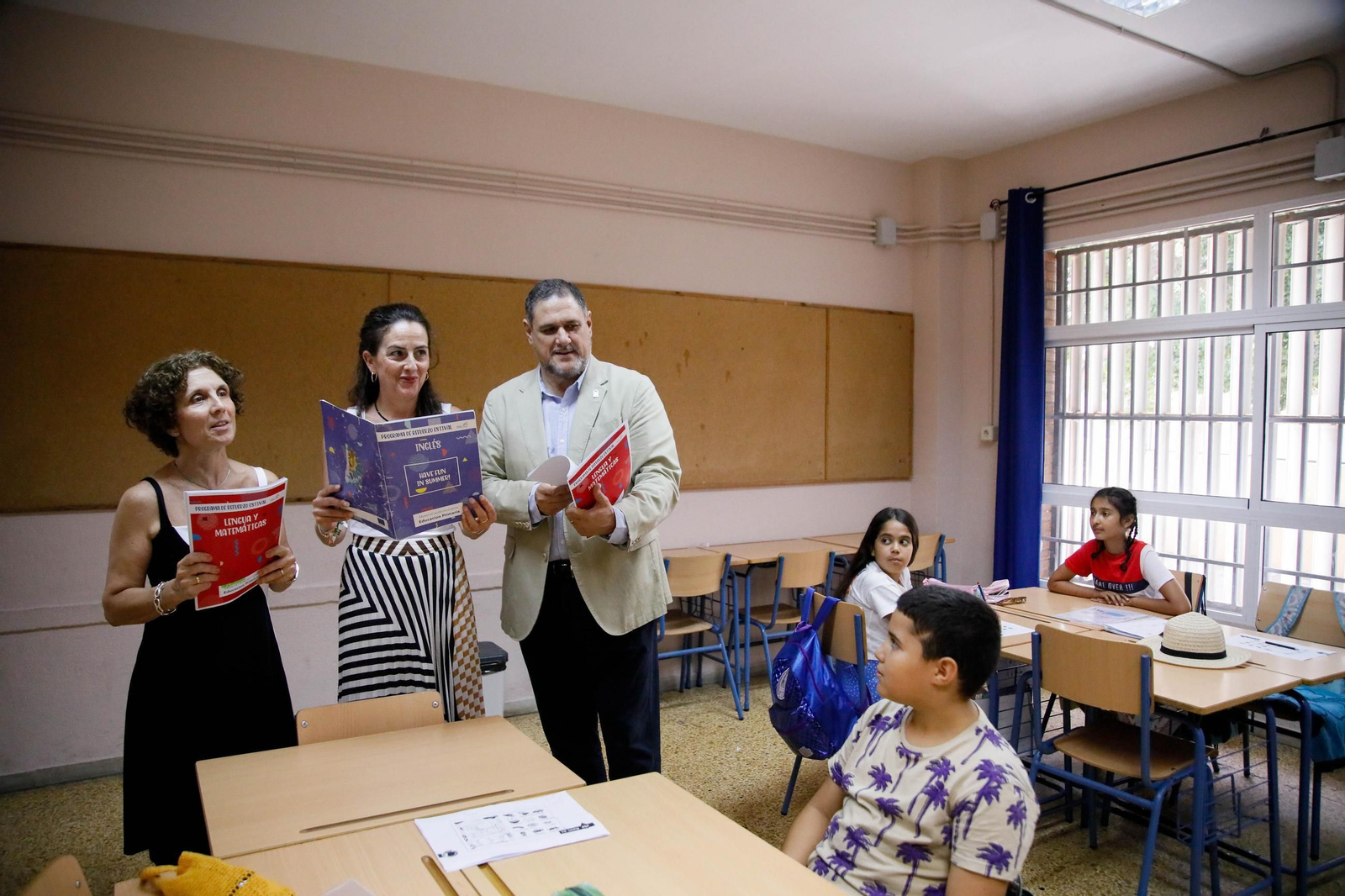 El programa de refuerzo estival CEIP Ave María del Diezmo, en imágenes