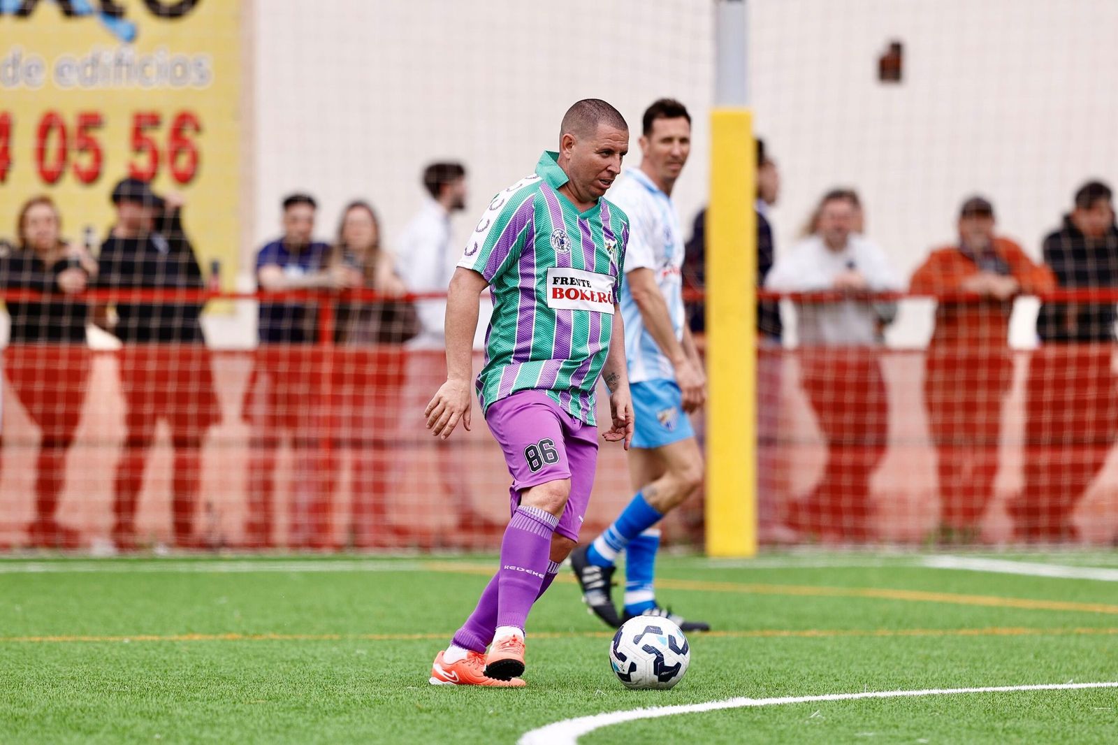 Leyendas del Málaga CF se reúnen en el césped