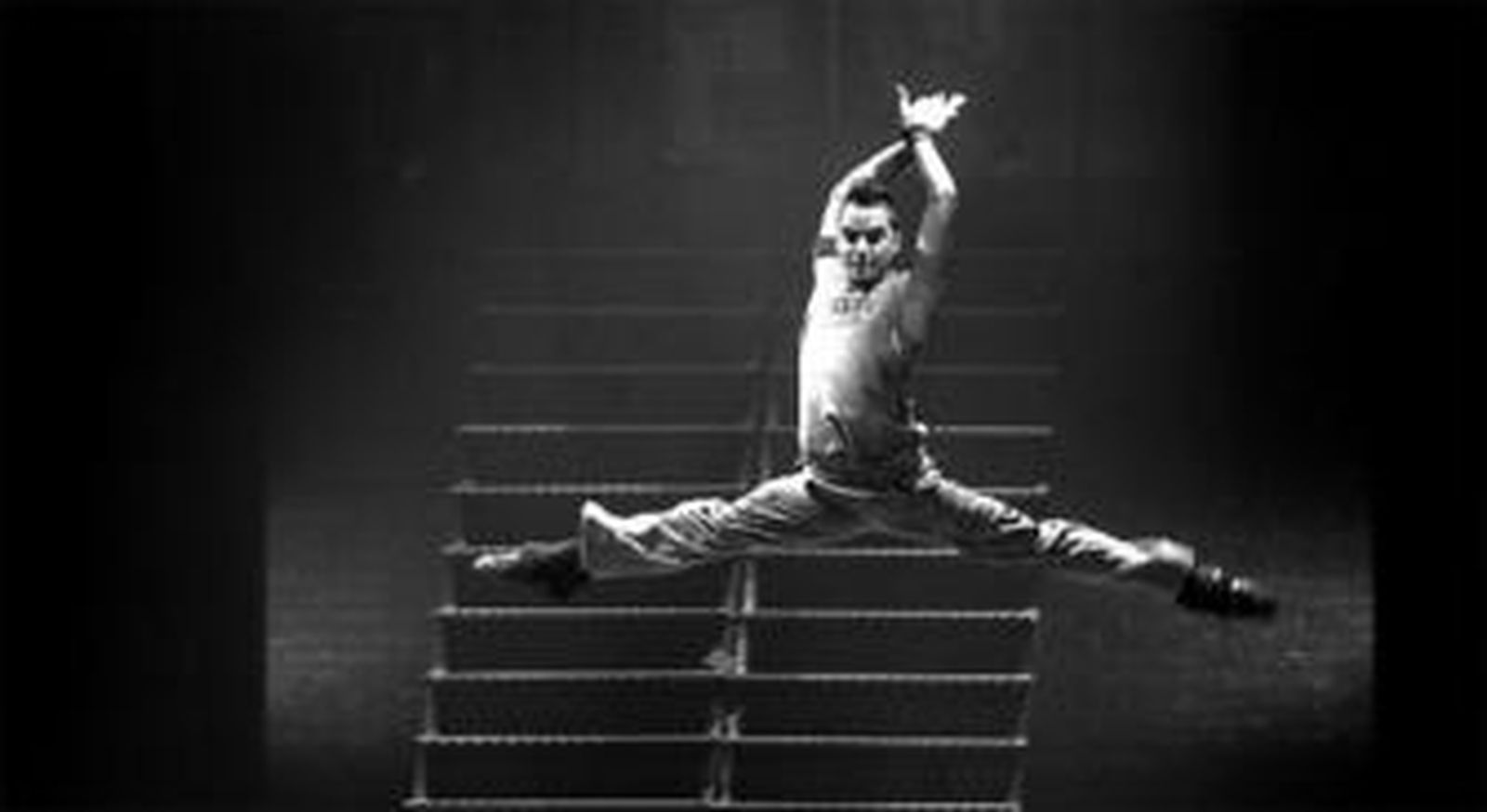 Uno de los actores bailarines de 'Fama, el musical' el pasado 5 de diciembre en el Teatro Cervantes.