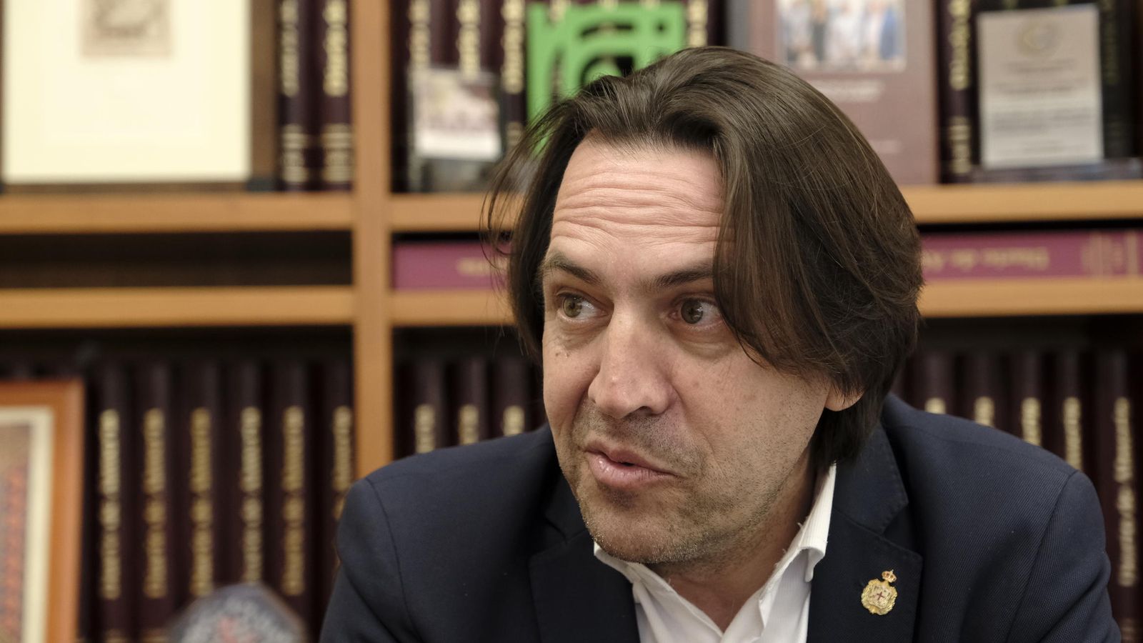 El candidato de Cs a la Alcaldía acaba de estrenar sede electoral en la plaza Flores.