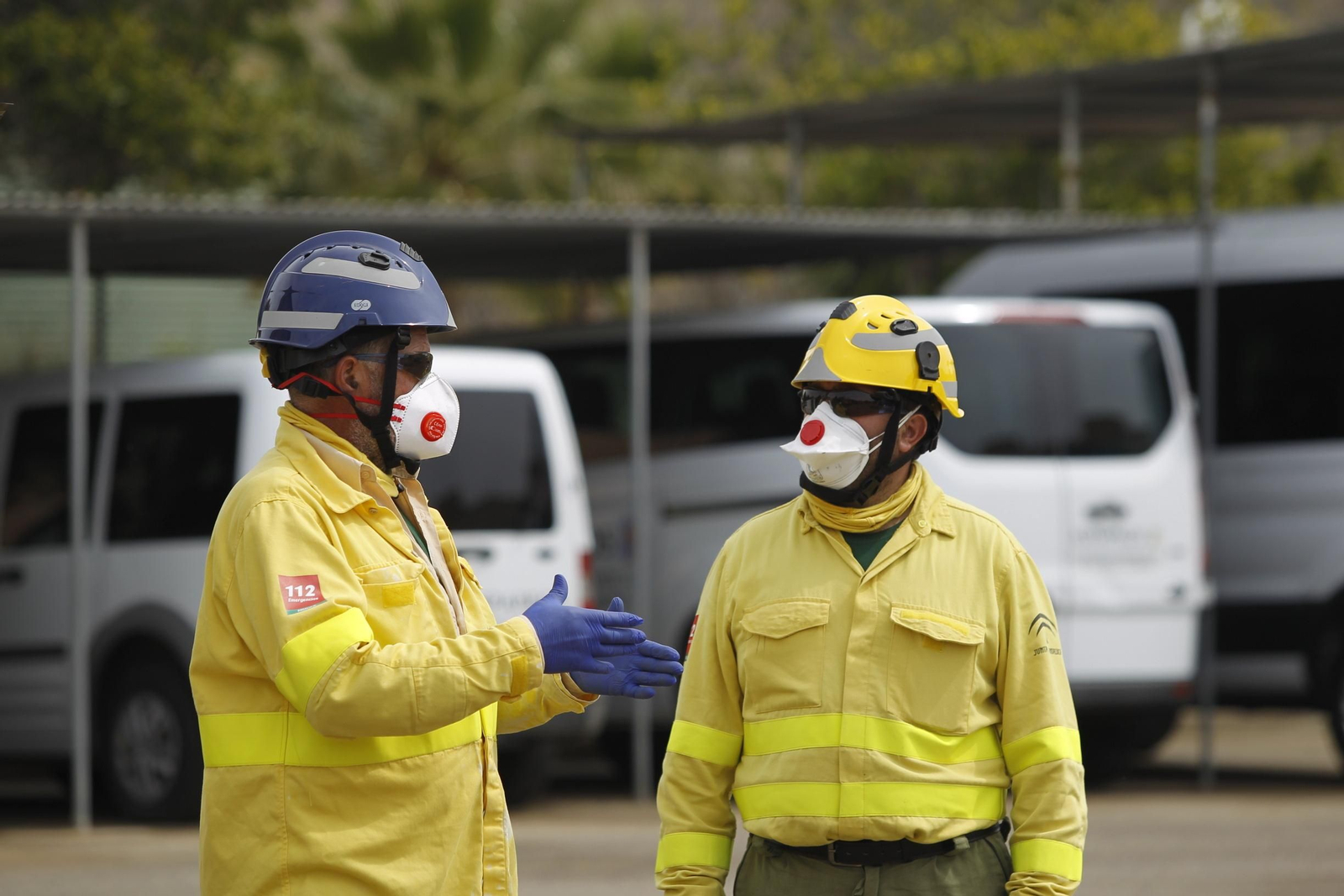 Fotogalería actuación INFOCA y UME por el coronavirus en Almería. Covid-19