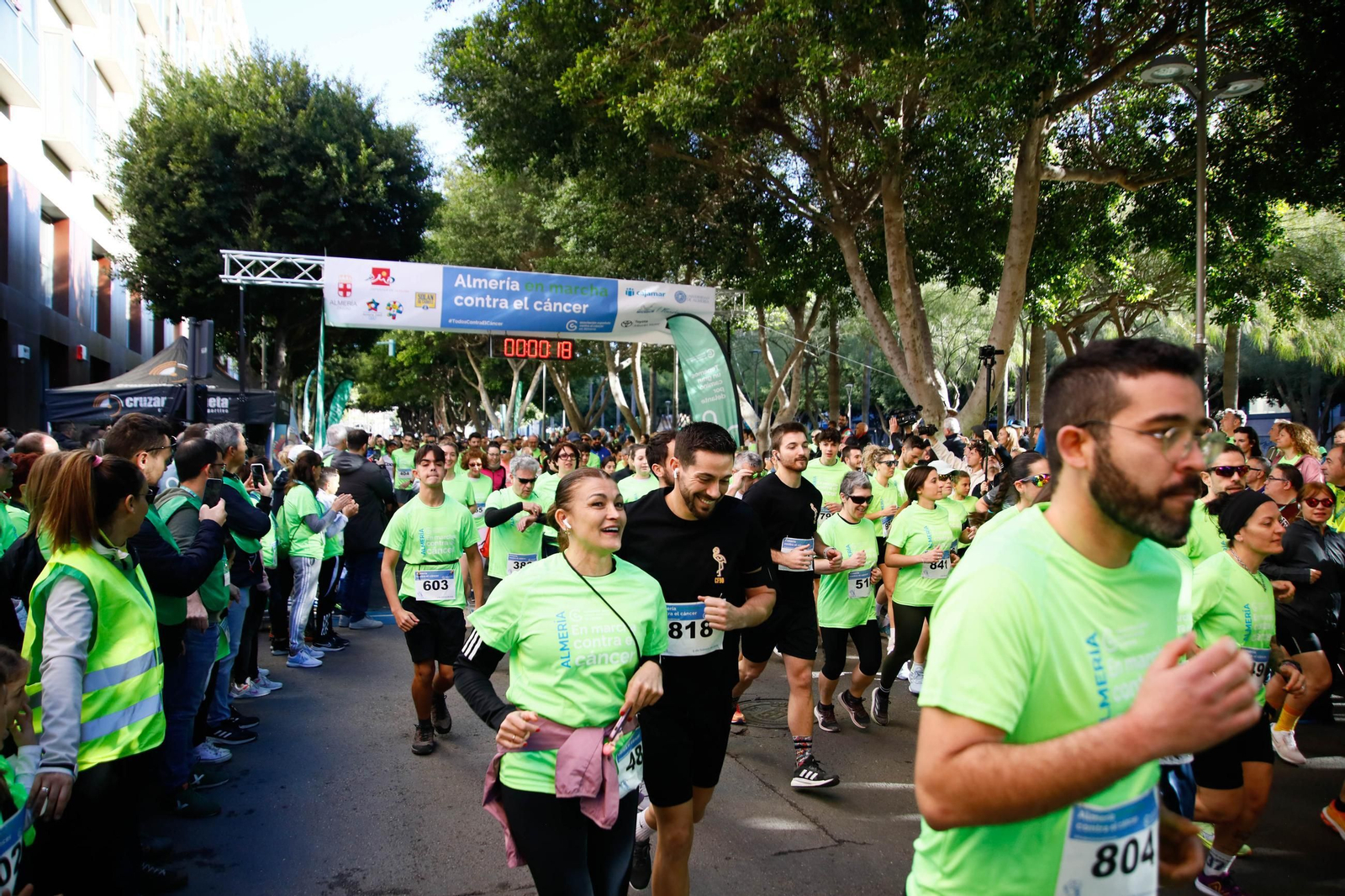 Imágenes de la Carrera contra el Cáncer de Almería
