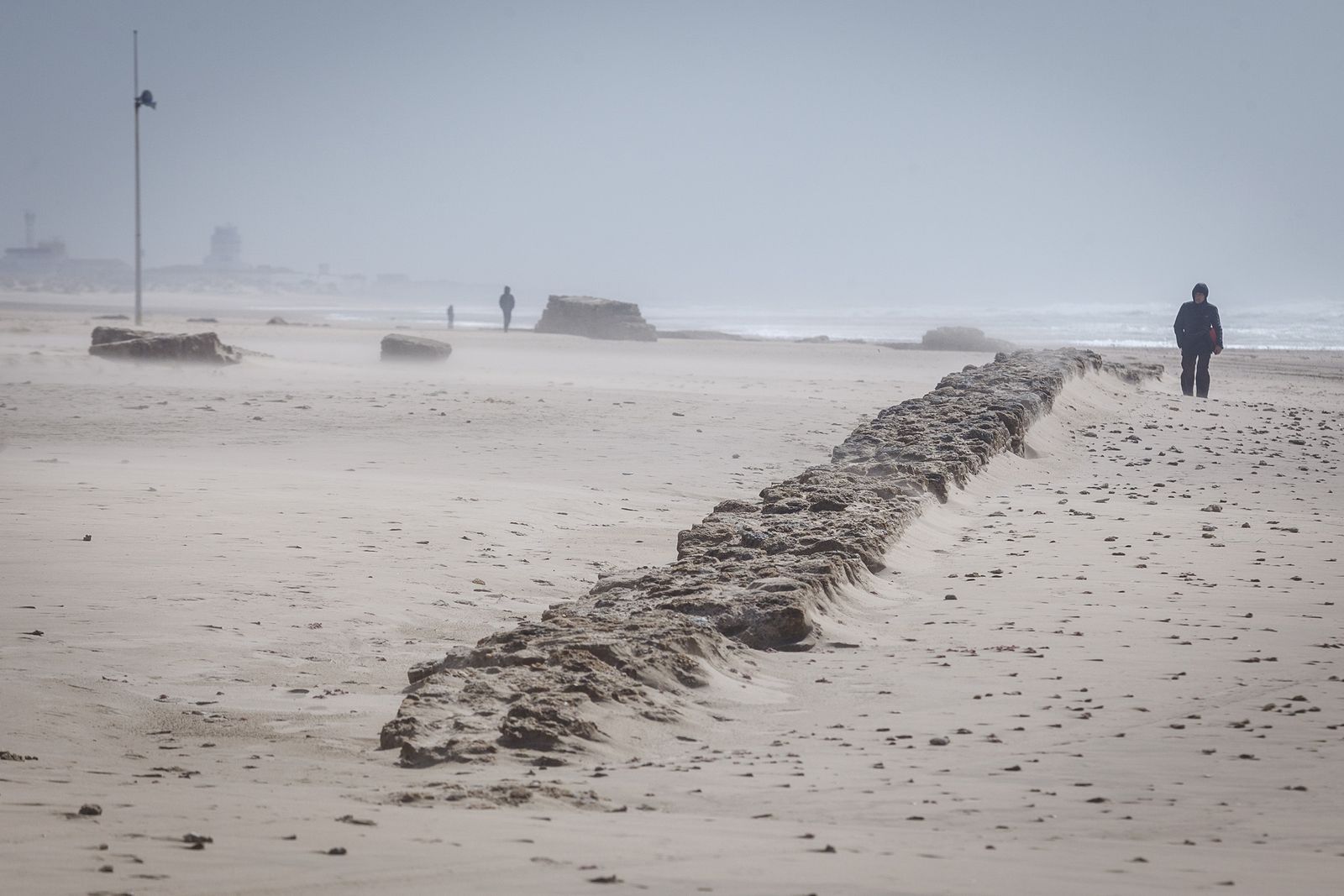 La playa de Cortadura, donde tuvo lugar la agresión sexual.