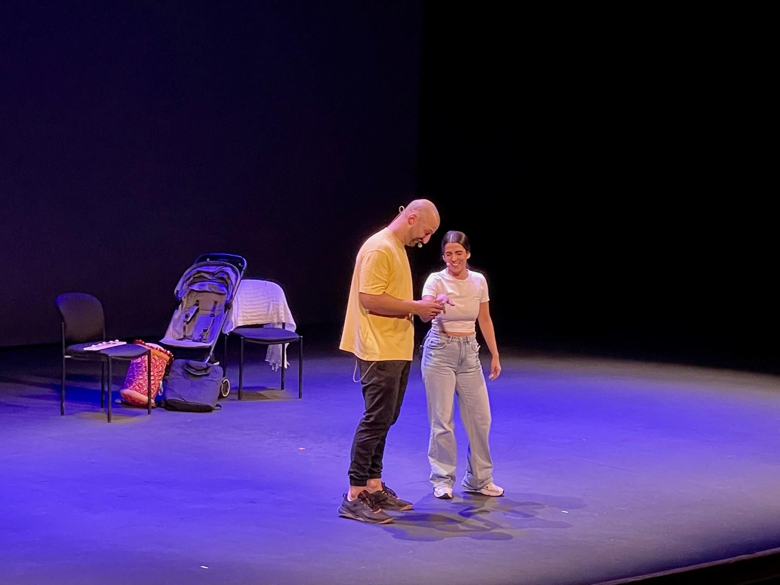 Ismael Lemais e Isita Díaz durante su actuación.