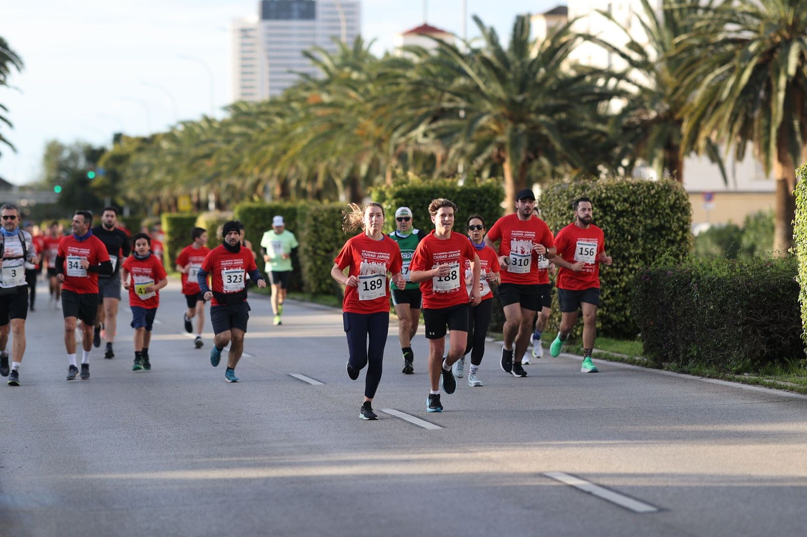 La Carrera Urbana Fundación Unicaja Sagrada Familia, en fotos