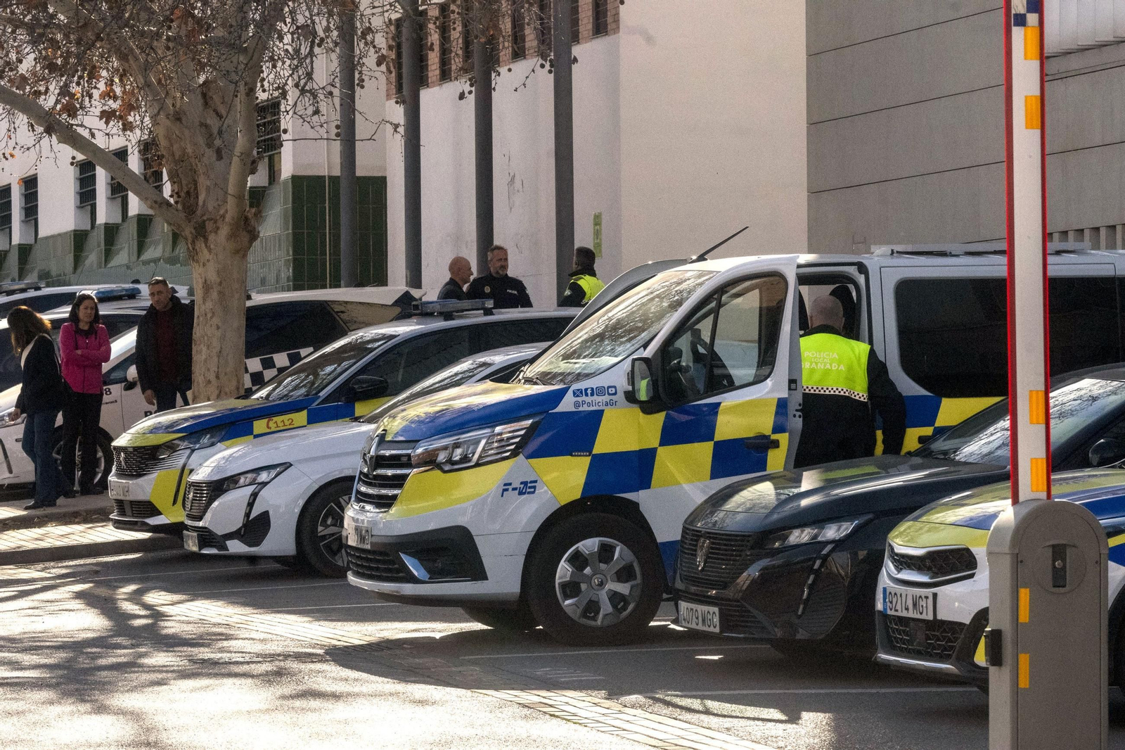 Registran dependencias de la Policía Local de Granada por posible amaño de oposiciones Registran dependencias de la Policía Local de Granada por posible amaño de oposiciones