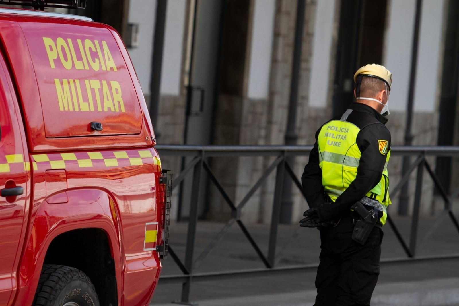 Las imágenes del despliegue de la UME en Granada por el coronavirus