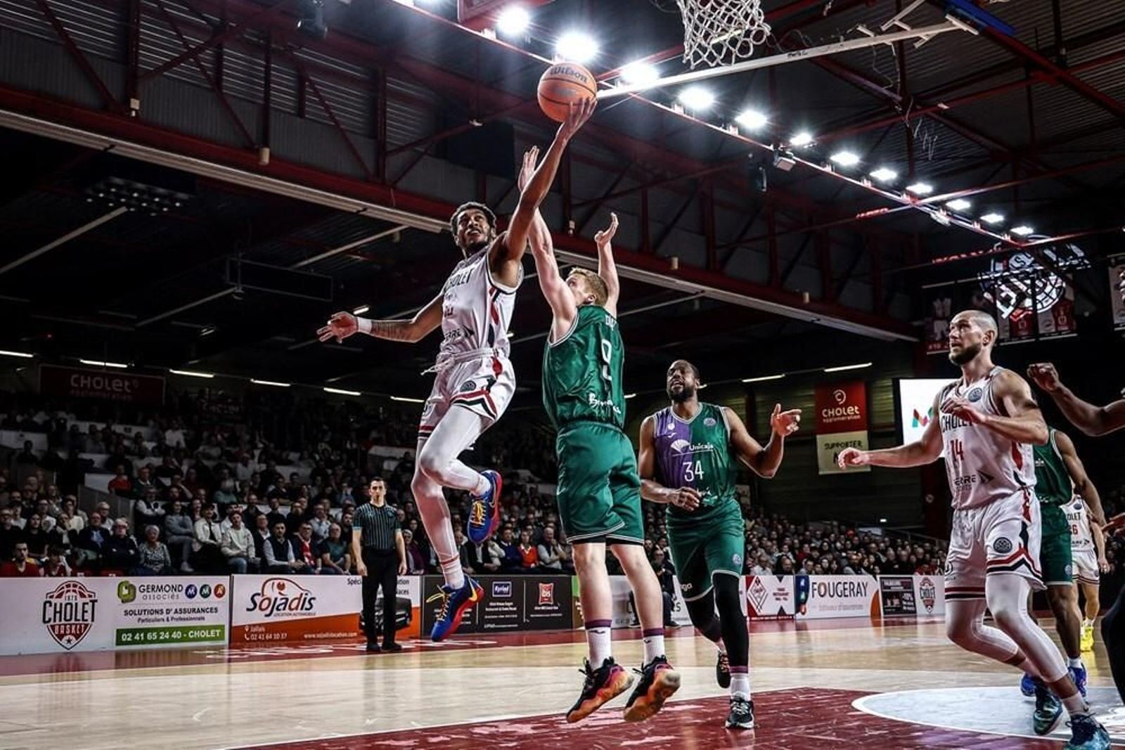 El Cholet - Unicaja, en fotos