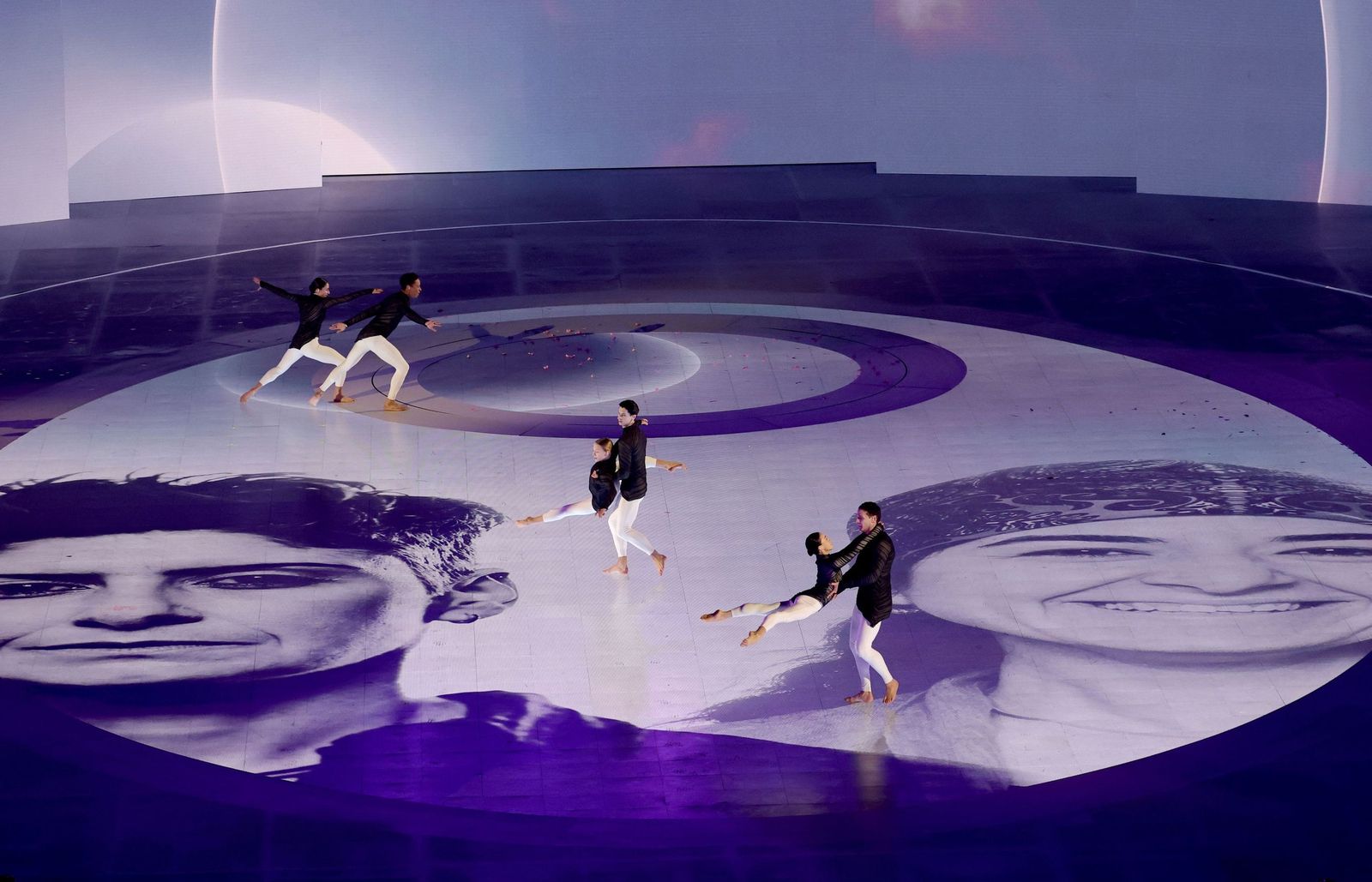 Las mejores fotos de los Juegos Olímpicos de invierno Milán Cortina d'Ampezzo 2026 | Ceremonia de clausura y jornada 17 y última