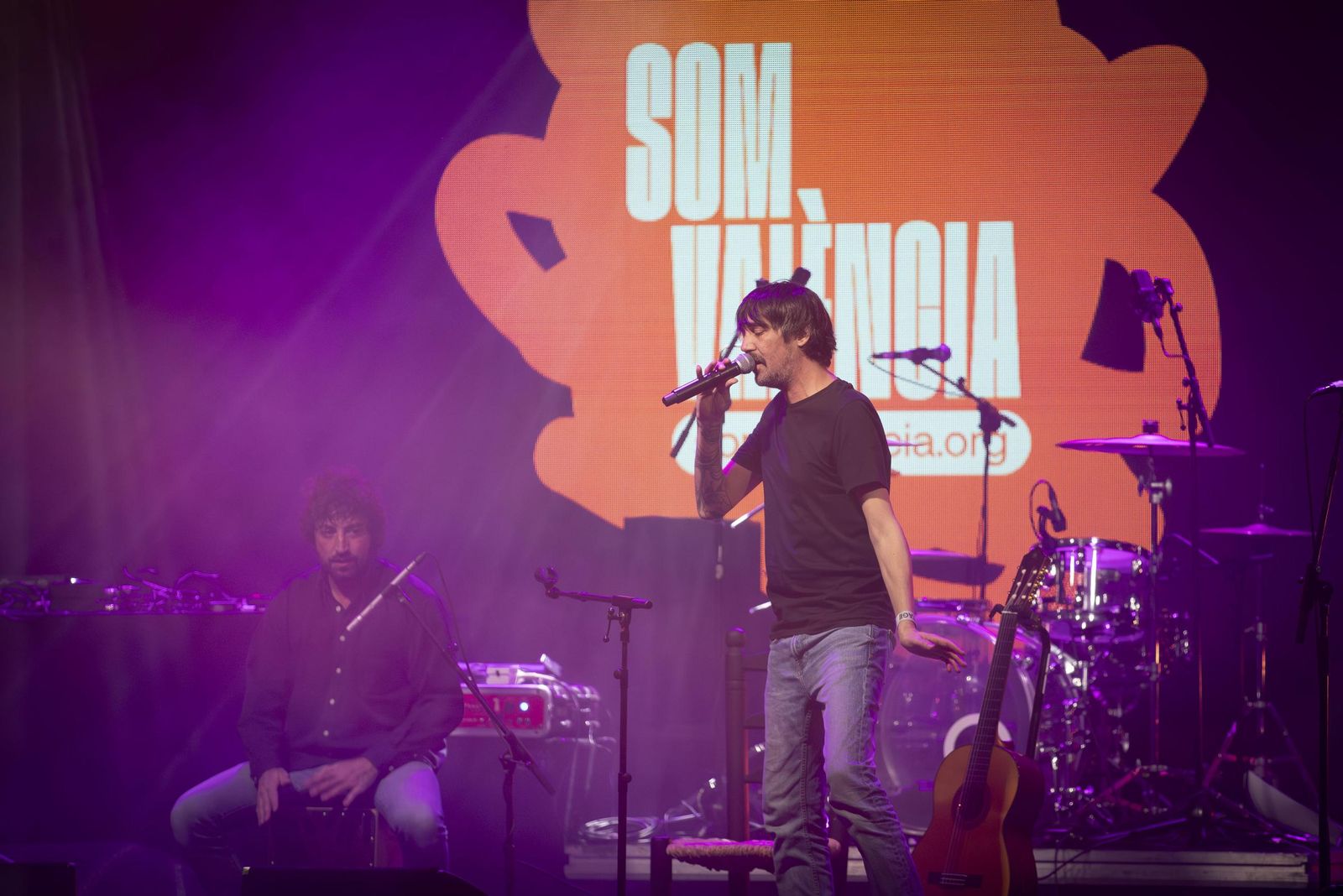 Todas las imágenes de la unión de la industria musical de Granada por Valencia