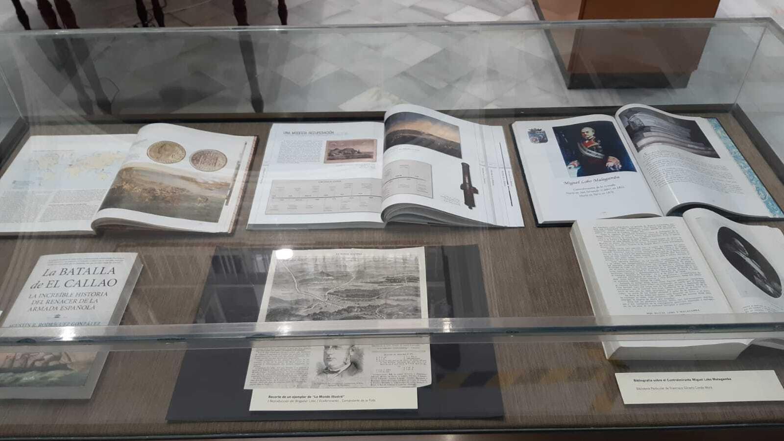 Exposición sobre el almirante Lobo.