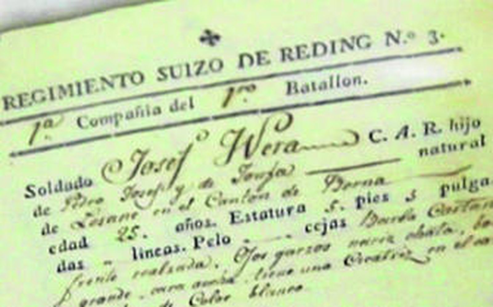 Detalle de uno de los escritos recuperados, que recoge las características físicas de un alistado.