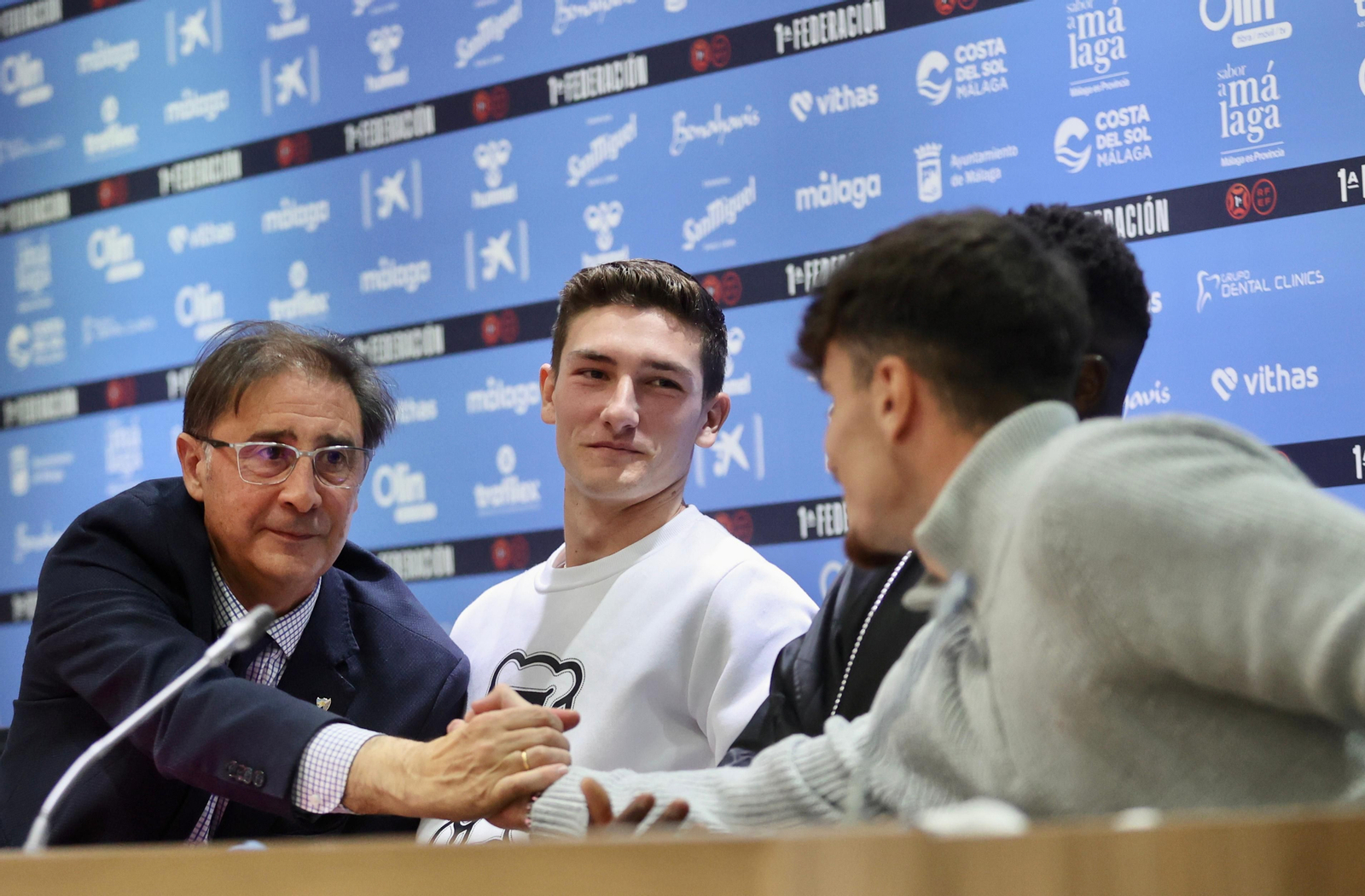 Las fotos de una renovación masiva en el Málaga CF