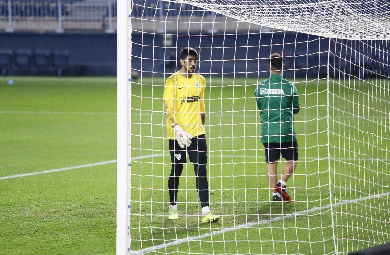 Las fotos del calentamiento previo del Málaga CF-Logroñés