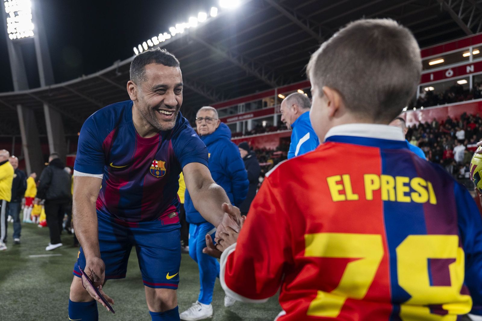 Fotogalería del partido homenaje a Guillermo Blanes entre los veteranos de la UD Almería y el FC Barcelona