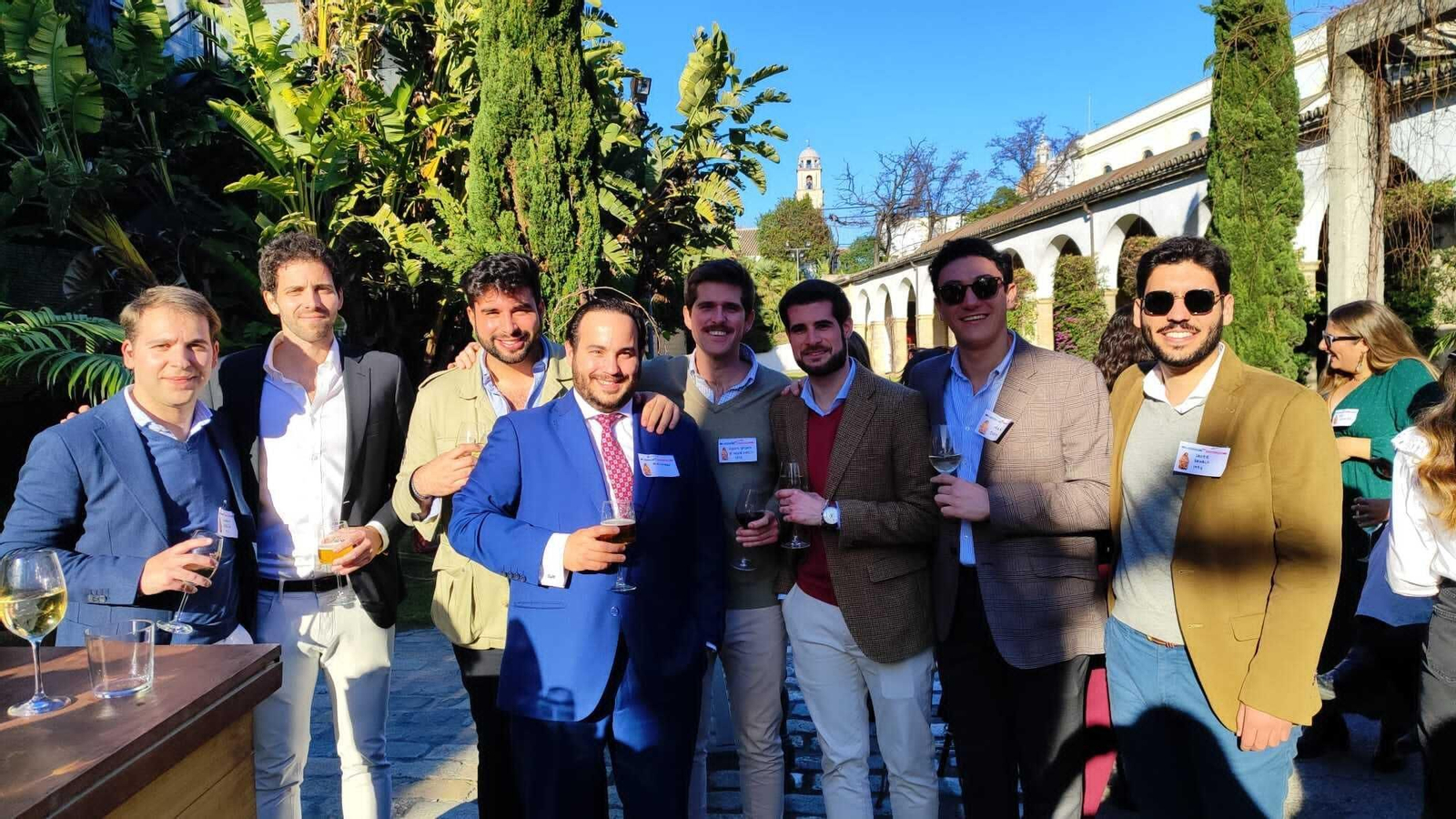 Así fue el gran encuentro por el 75 aniversario del colegio Jesús-María 'El Cuco' en Jerez Así fue el gran encuentro por el 75 aniversario del colegio Jesús-María 'El Cuco' en Jerez