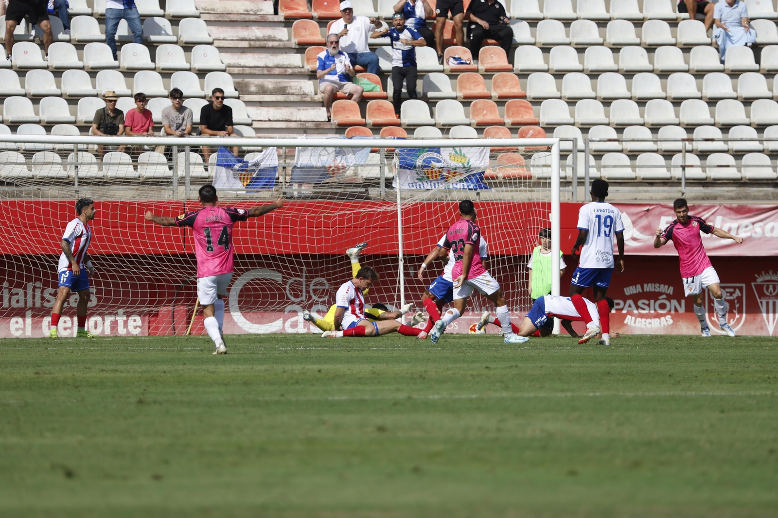 Las mejores fotos del Algeciras CF - Sabadell de Primera Federación