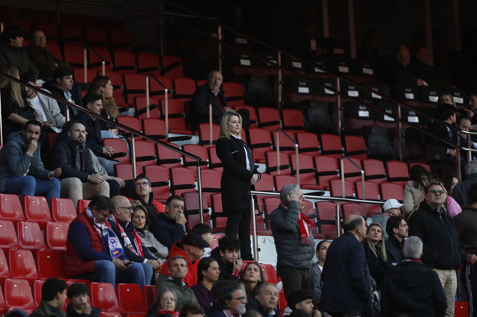 Búscate en las fotos del Sevilla FC - Alavés