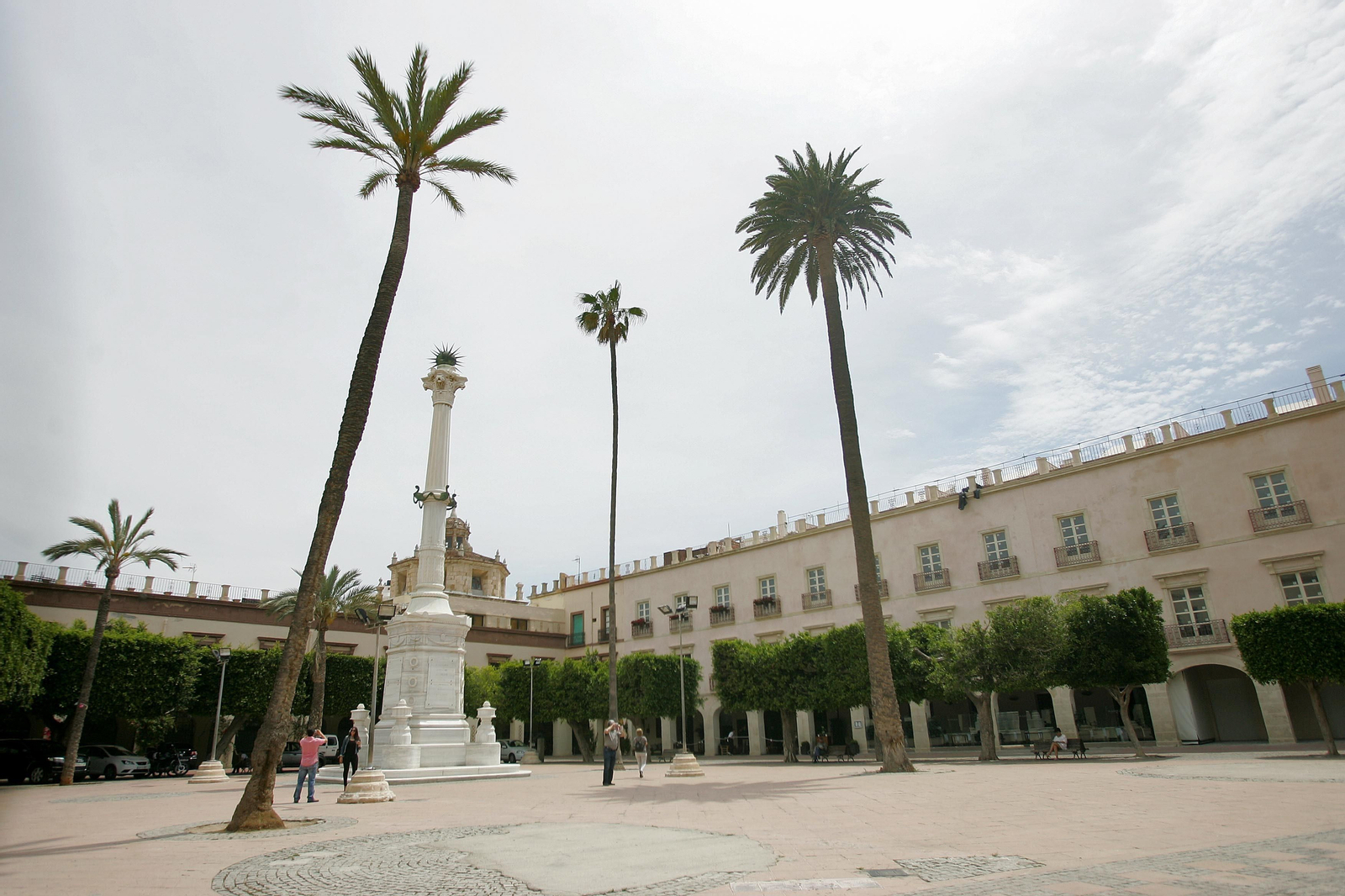 El monumento a Los Coloraos, en la Plaza Vieja