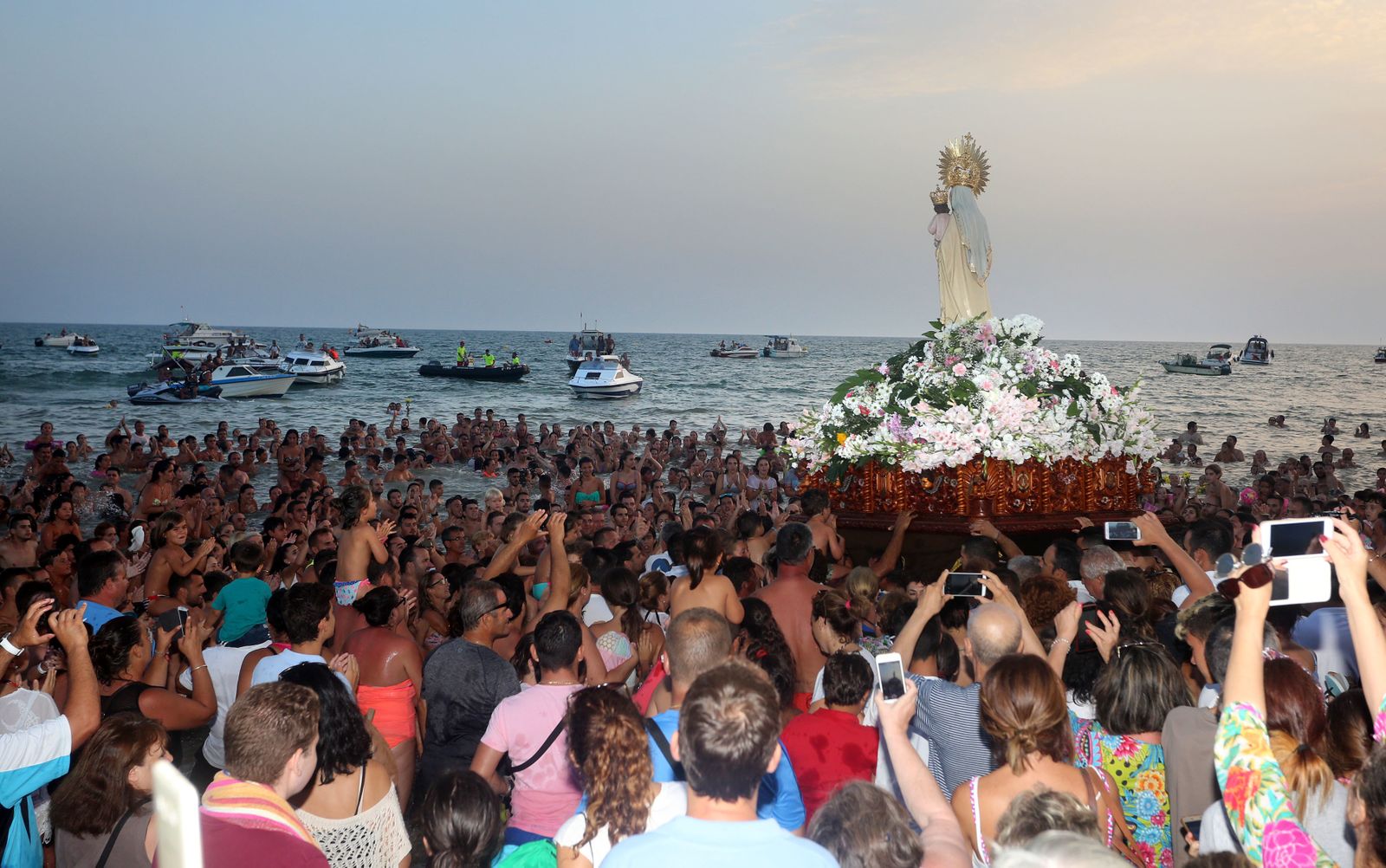 Procesión de la Virgen del Carmen en Punta Umbría