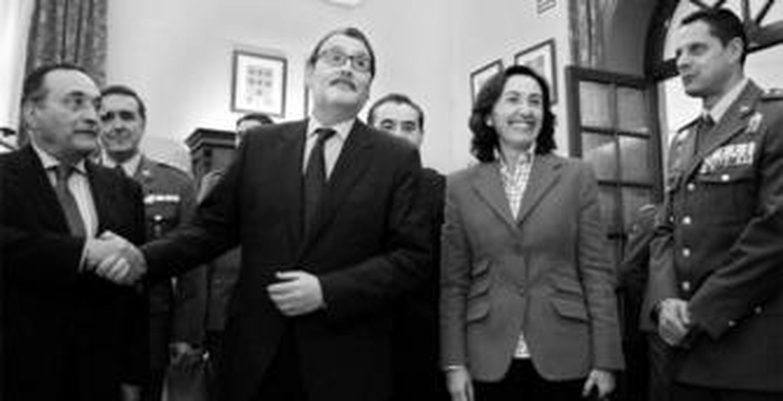 Francisco Navarro, Jaime Denis, Rosa Aguilar y Ricardo Álvarez-Espejo, ayer en el Casino Militar.