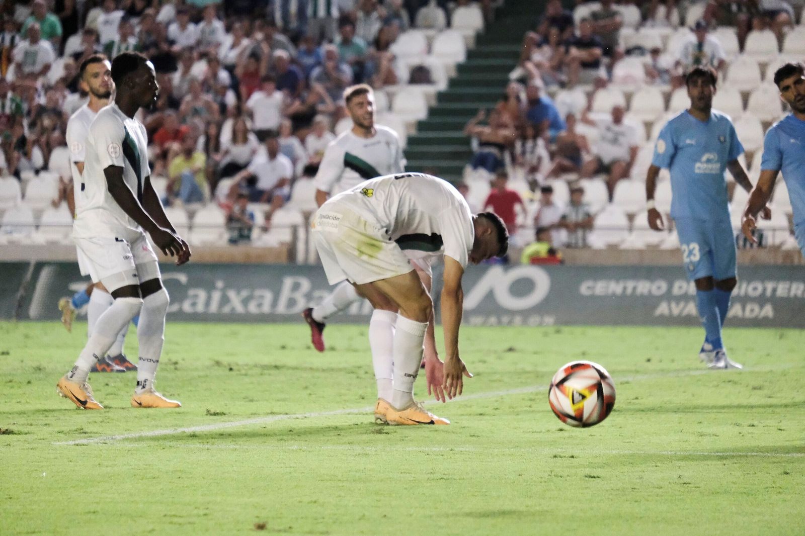 La derrota del Córdoba CF ante el Ibiza en El Arcángel, en imágenes
