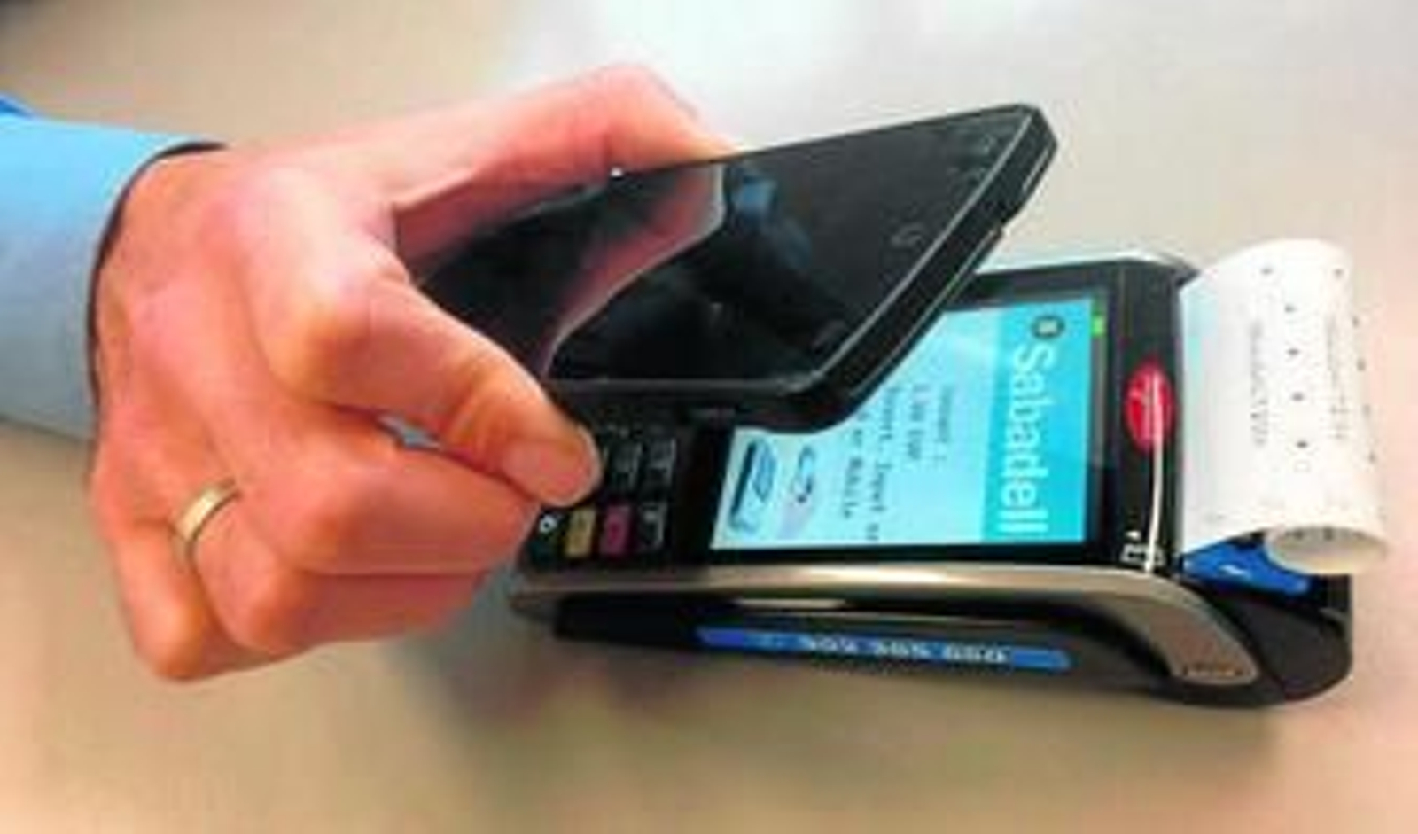 TPV Móvil tiene una tarifa plana para gestionar todos los cobros con tarjeta.