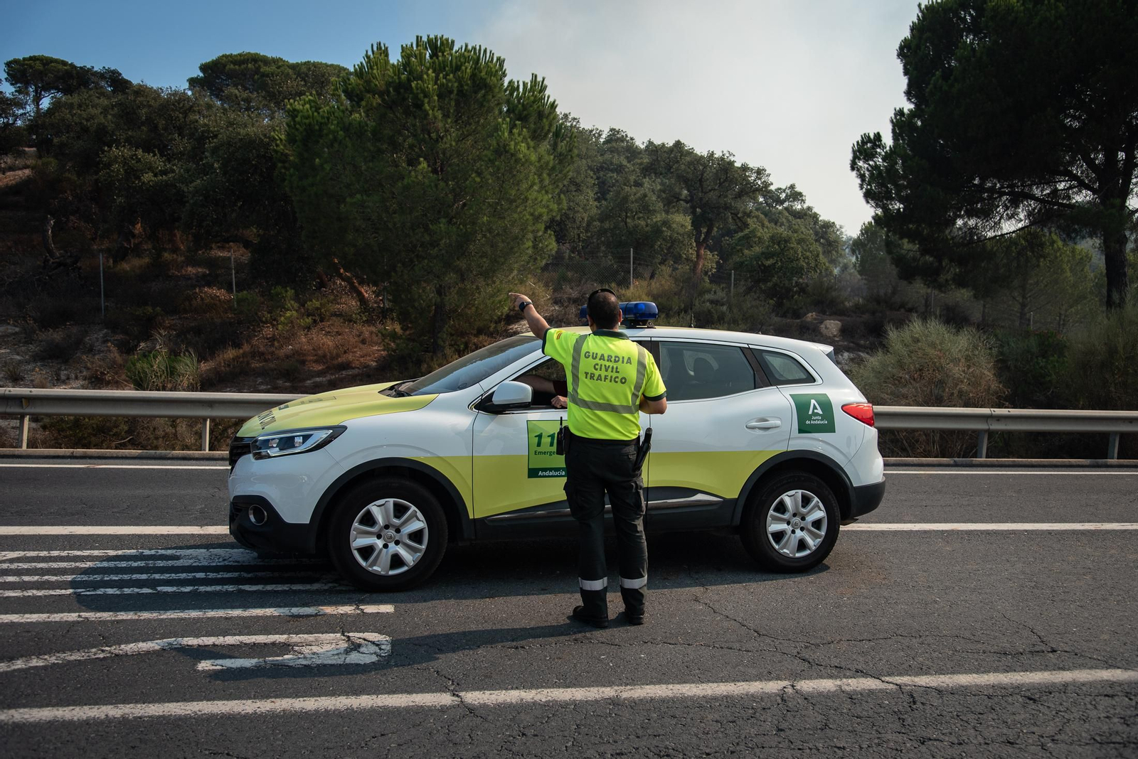 El incendio de Lucena del Puerto en imágenes