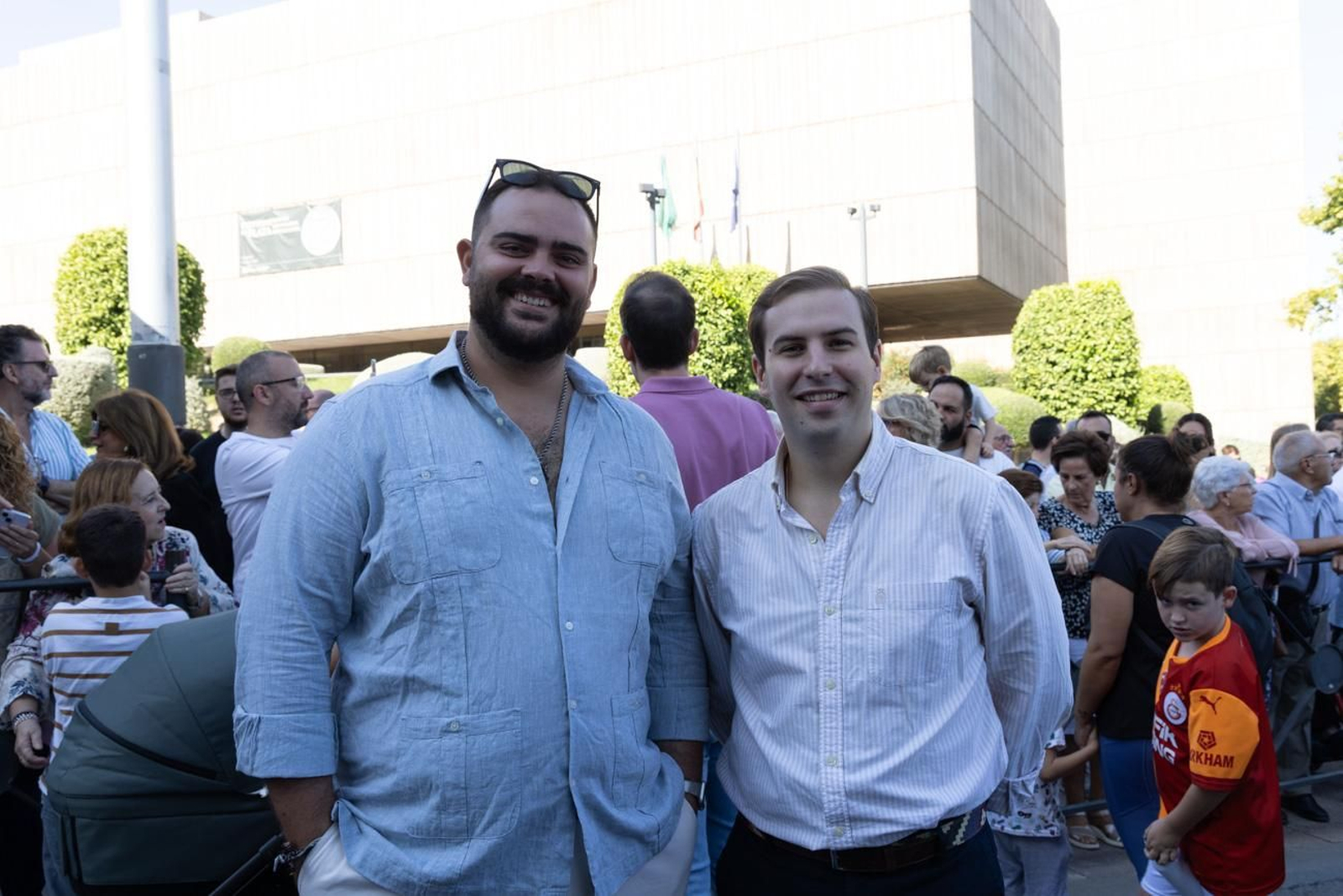 Un Jaén repleto de fieles acompañan los traslados de las veinte imágenes de la Magna (I)