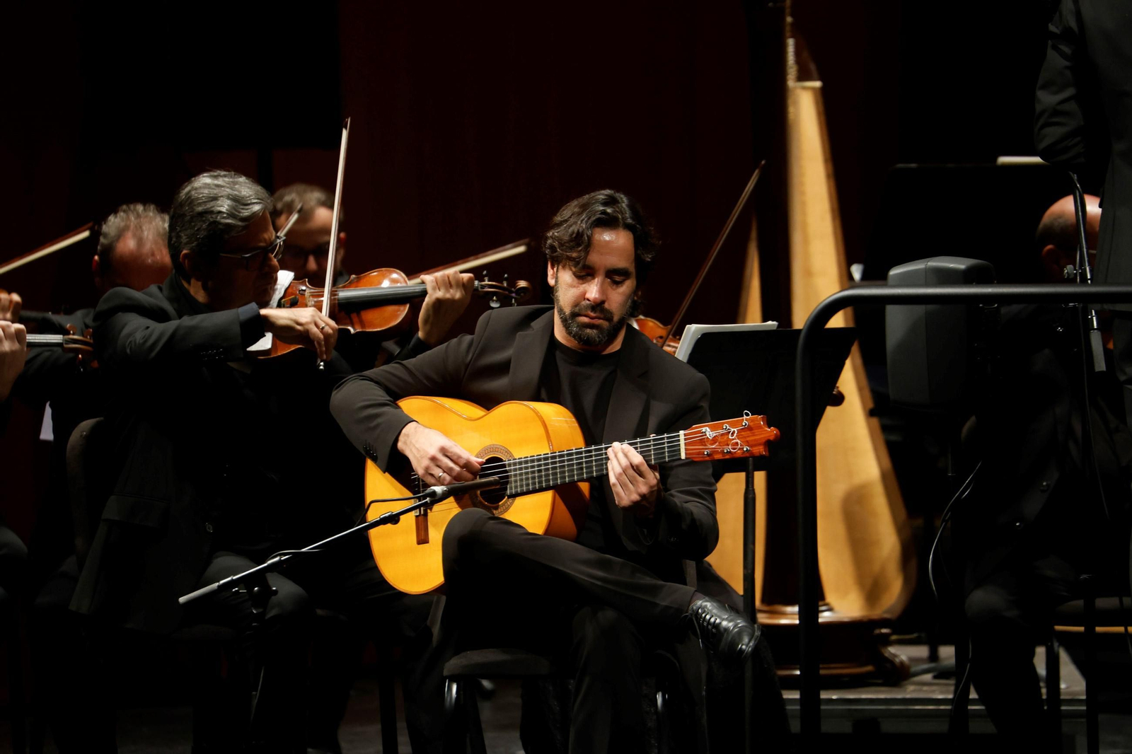 El concierto de Daniel Casares junto a la Orquesta de Córdoba, en imágenes