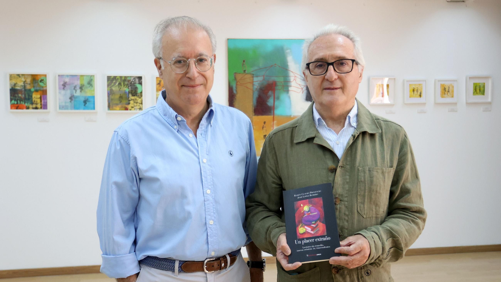 Ramón Clavijo y José López, con su nuevo libro.