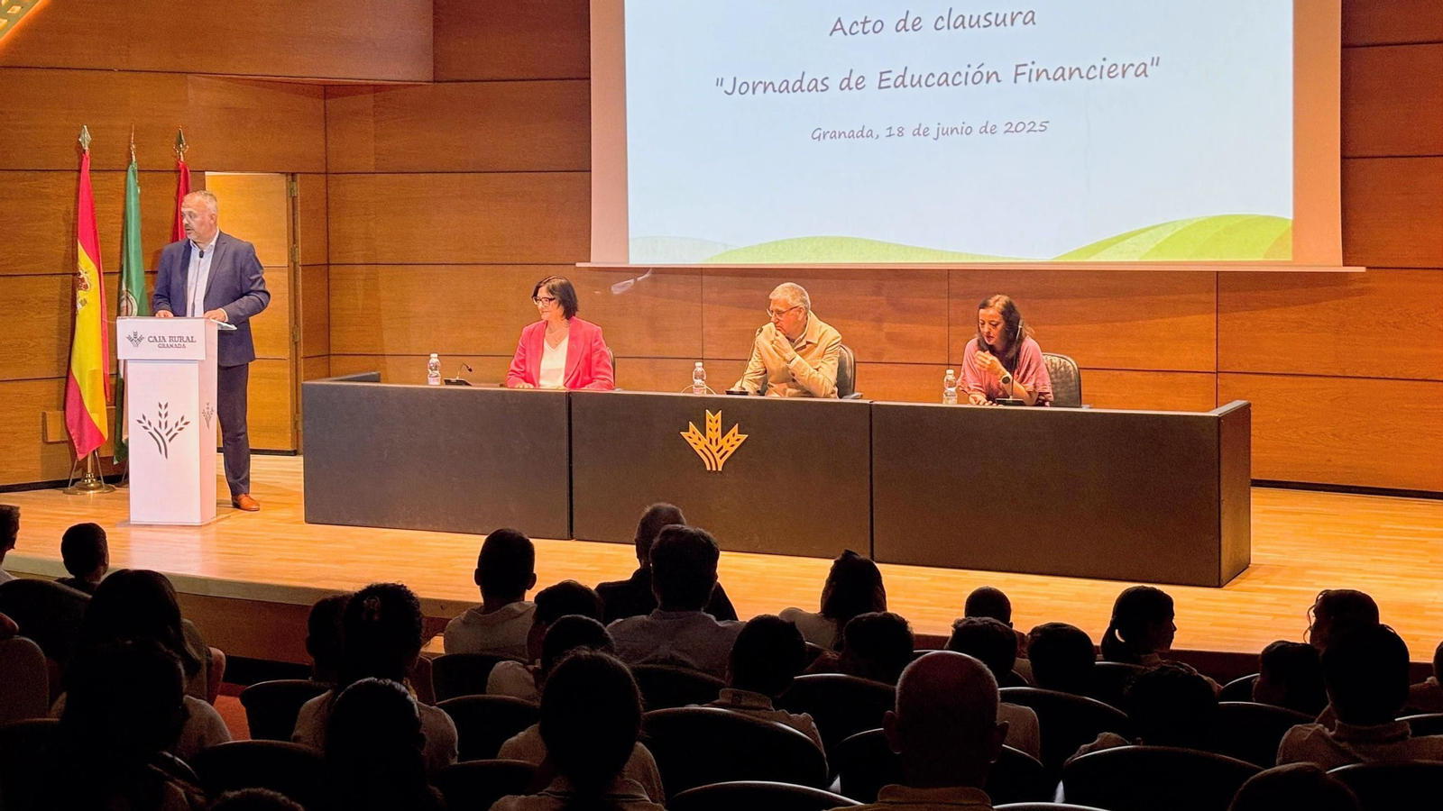 Acto de clausura de las Jornadas de Educación Financiera