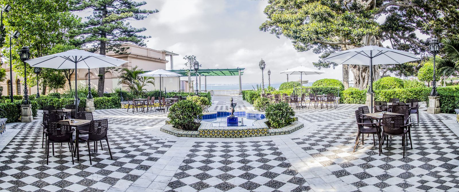 La Terraza, un oasis en plena alameda gaditana