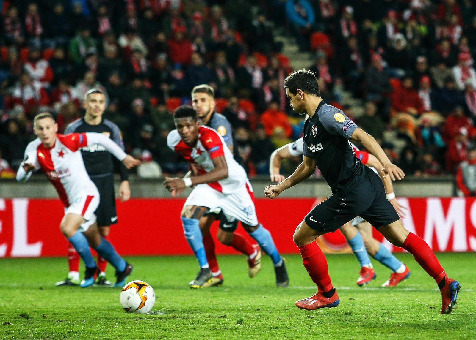 Las imágenes del Slavia de Praga-Sevilla FC