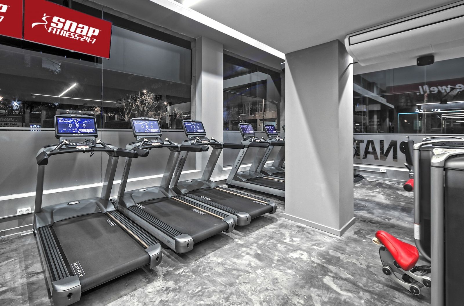 Instalaciones de una de las franquicias de Snap Fitness.